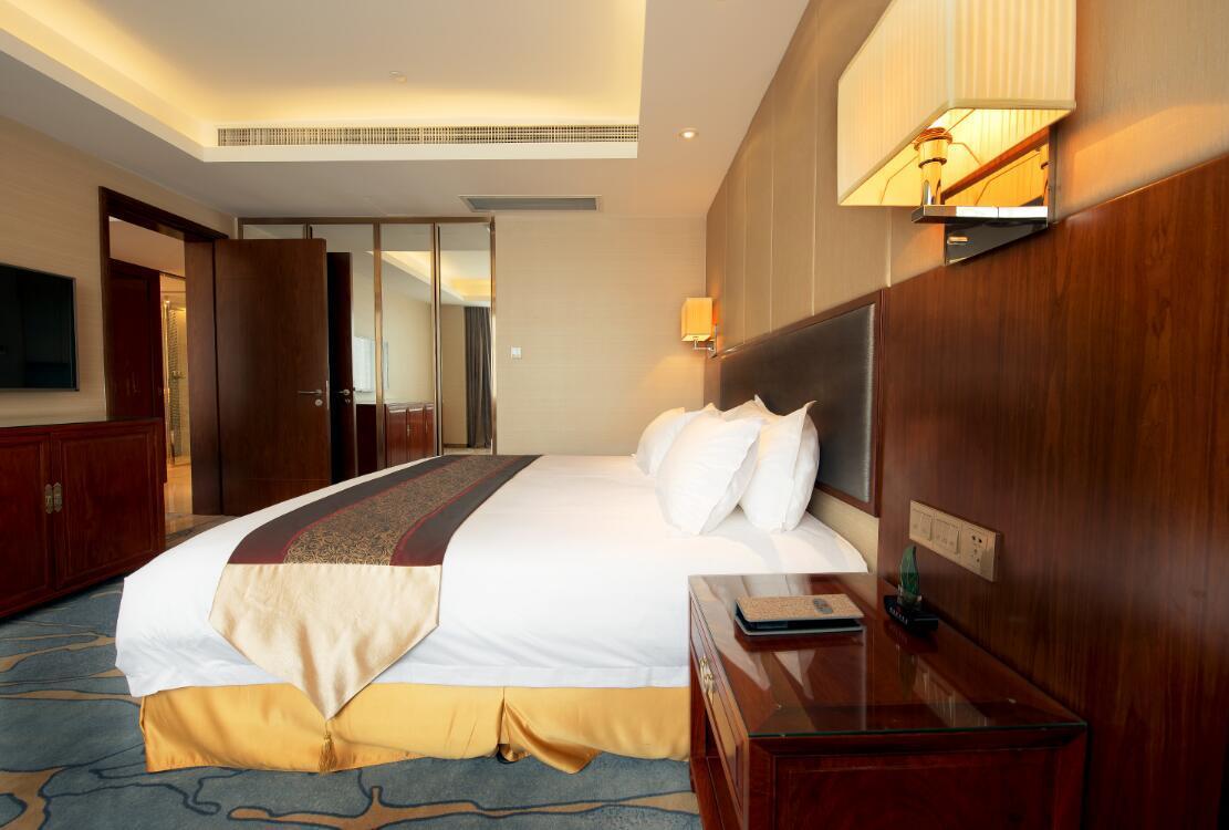 ג'ינגדג'ן Jinghan Hotel מראה חיצוני תמונה
