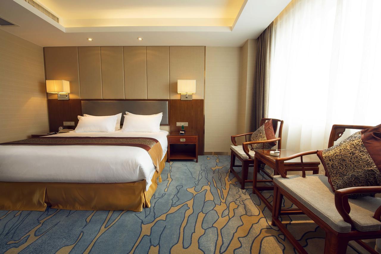 ג'ינגדג'ן Jinghan Hotel מראה חיצוני תמונה